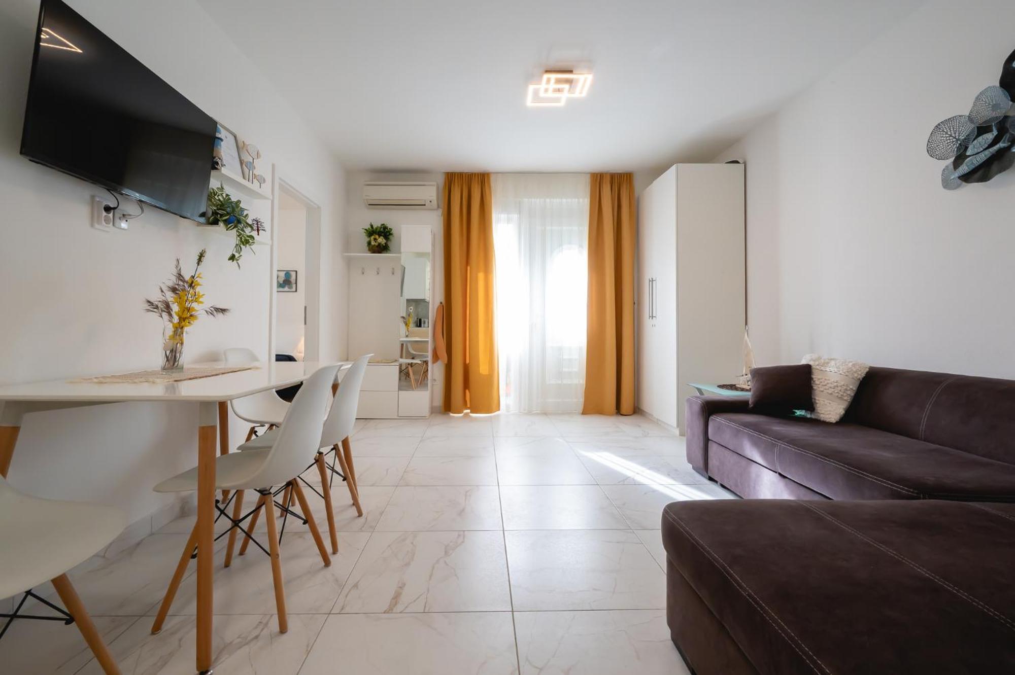 Locus Apartments Петрчане Экстерьер фото