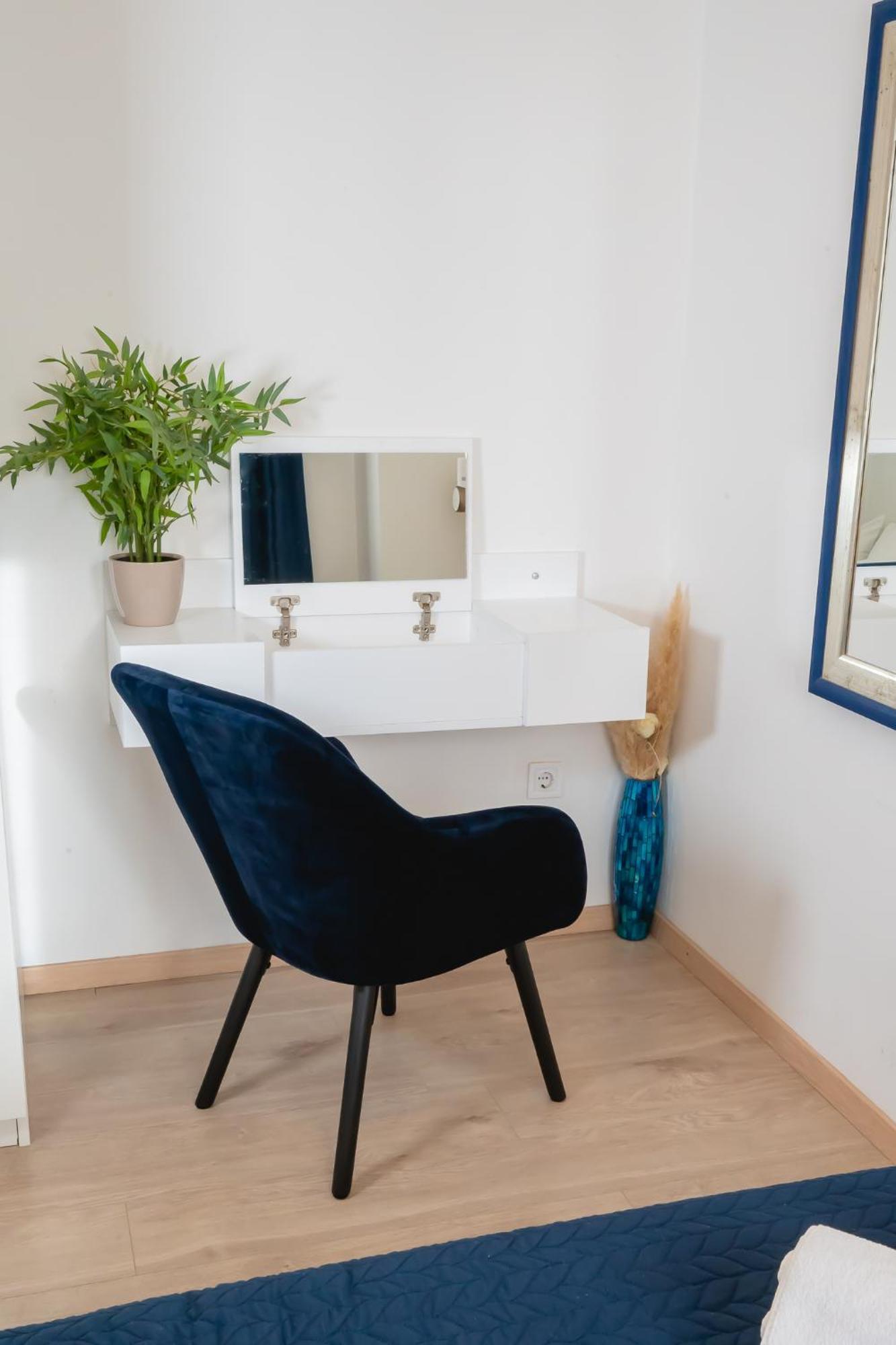 Locus Apartments Петрчане Экстерьер фото